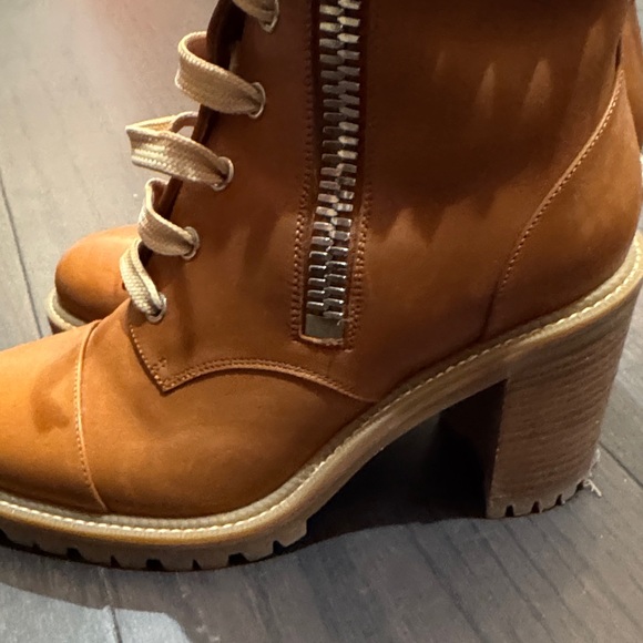Christian Louboutin Tan Lace-Up Boots - Picture 5 of 12